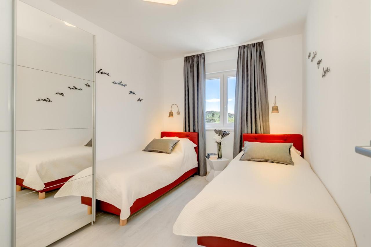 Modern 4* Luxury Apartment In Center Trogir Luaran gambar